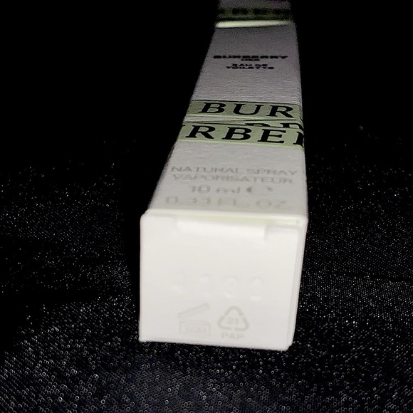 🌸BURBERRY - ‘Her’ (Eau de Toilette) Women’s Perfume Spray - NEW IN BOX - Picture 16 of 16